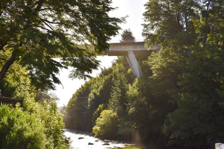 Luxury vs. Affordability: Finding the Perfect Balance in Outdoor Travel