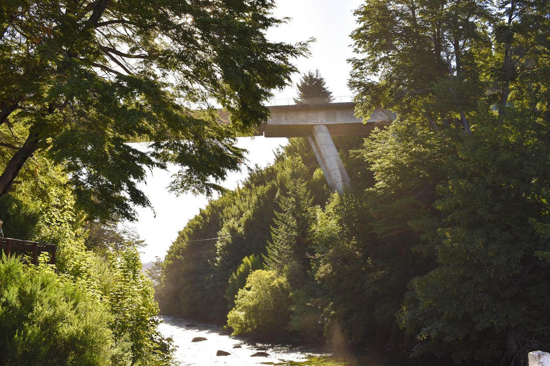 Luxury vs. Affordability: Finding the Perfect Balance in Outdoor Travel Luxury vs. Affordability: Finding the Perfect Balance in Outdoor Travel